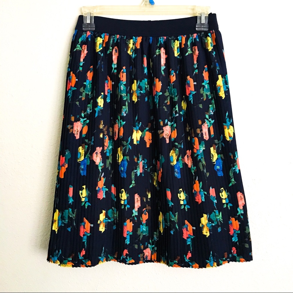 Merona Stretch-Waist Pleated Skirt
